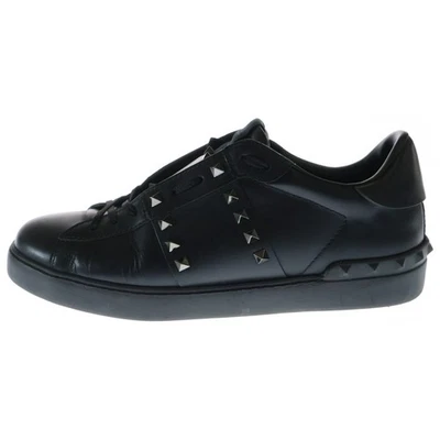 VALENTINO GARAVANI Rockstud Leather Low Cut Sneaker Black QY0S0931 Used 28ae888f - Image 1 of 4