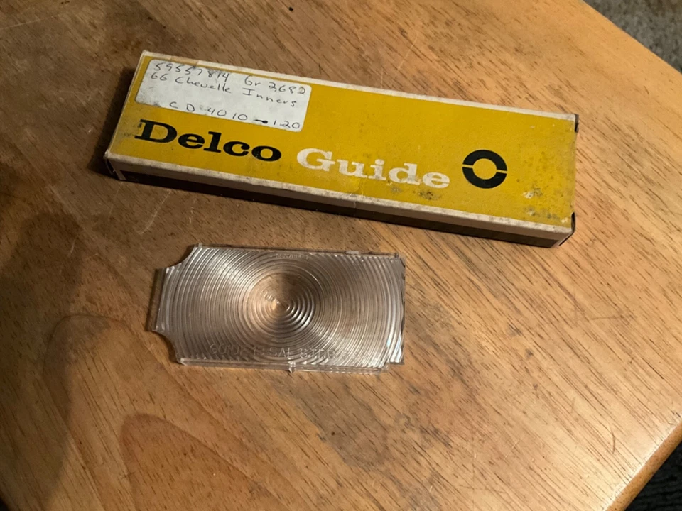 NOS GM 5957814 1966 CHEVY CHEVELLE LUZ TRASERA LÁMPARA DIFUSORA LENTE 66 SS Foto 1 de 4