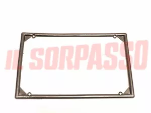 CORNICE PORTA TARGA POSTERIORE NERA ALFA ROMEO LANCIA FIAT ANNI 80 ORIGINALE - Foto 1 di 1