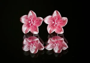 Pretty Pink Pearlescent Flower Stud Earrings - Picture 1 of 1