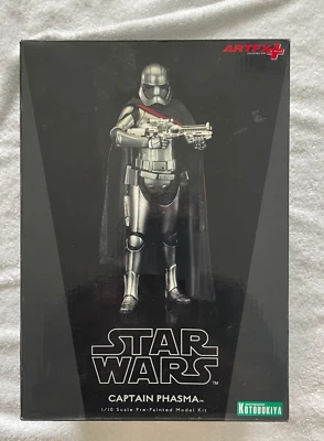 Kit Kotobukiya Star Wars Episódio VII O Despertar da Força Capitão Phasma ArtFX+ - Imagem 1 de 4