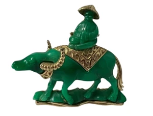 Vintage Hattie Carnegie Green Man On Ox Brooch Gold Details - Picture 1 of 6