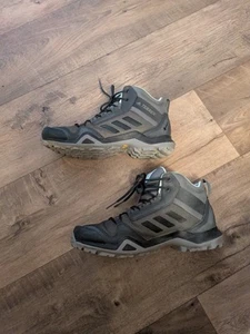 Adidas Terrex AX3 Mid GTX W Grau Wanderschuhe - Bild 1 von 7