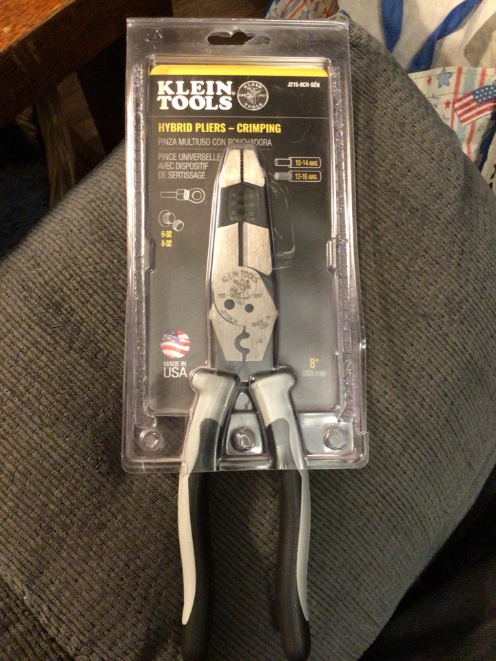 Nuevos alicates híbridos sellados de fábrica Klein Tools J2158CRSEN 8 pulgadas - prensado Foto 1 de 1
