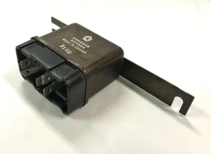 Mopar Relay 12V 5209940 5 PIN - Imagen 1 de 2