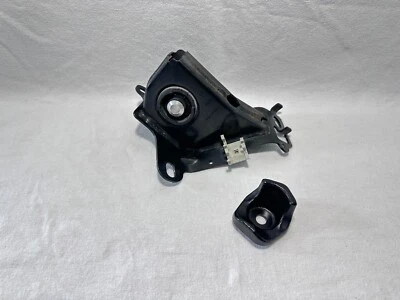 Brazo de control triangular trasero derecho Mini Cooper Countryman R60 2011-2016 OEM Foto 1 de 4