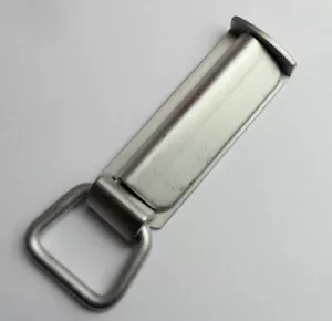 Clip de cinturón de metal militar alemán excedente de aluminio - Imagen 1 de 3
