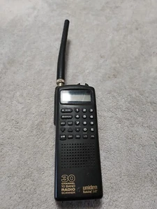 UNIDEN BEARCAT BC60XLT HAND HELD RADIO SCANNER 30 CHANNEL 10 BAND Works Note - Picture 1 of 9