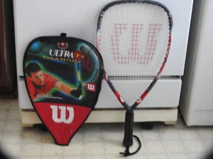 "Raqueta de raqueta de 22"" Wilson T22 Titanium Stretch tecnología y estuche con orificios eléctricos" - Imagen 1 de 2