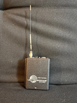 Lectrosonics UM450 Belt-Pack Transmitter Block 21 Great working Condition - Image 1 of 4