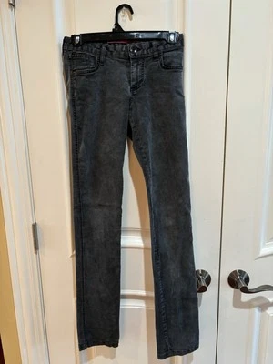 Alice + Olivia темно серый/черный узкие джинсы, размер 0 ярлык свободного - Изображение 1 из 4