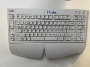 Kinesis Maxim PS2 Split Keyboard KB200PC wristrest Keyboard Only - Picture 1 of 3