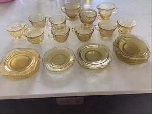 26 Pc Lot Federal Glass 1930s Depression Amber Cups Saucers Sugar Bowl Creamers - Picture 1 of 10