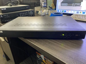 COMMERCIAL SURVEILLANCE SYSTEM WBOX NVR 8 Channe With 2TB HDD and 8 POE PORTS - Picture 1 of 7