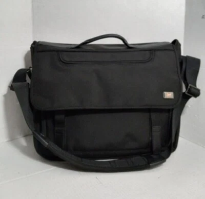 Victorinox Swiss Army Briefcase Messenger Bag. Style 30324701. Very Good. - Image 1 of 3