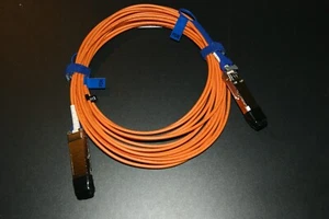 HP / Mellanox 7M FDR QSFP Optical Cable 670760-B23 - Picture 1 of 2