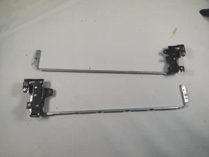 HP 250 G4 - PAIR OF SCREEN HINGES - B571 - Picture 1 of 2