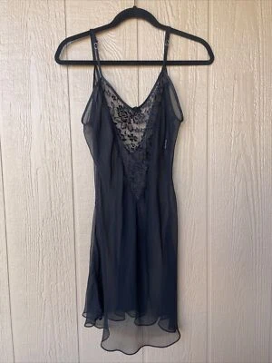 CAMISÓN M VINTAGE por FREDERICK’S of HOLLYWOOD NEGRO Gasa ENCAJE Sexy Foto 1 de 4