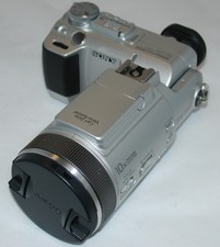 Sony DSCF717 5MP Digital Still Camera with 5x Optical Zoom - Grade A (DSC-F717)