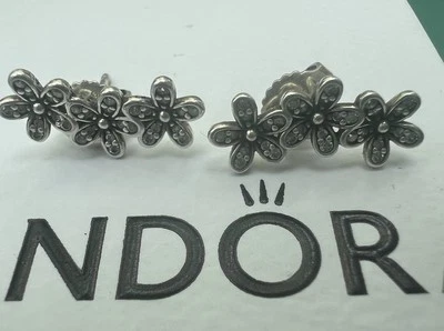 Pandora Gänseblümchen Ohrringe Neuzustand  - Bild 1 von 4