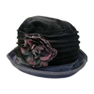Packable Velvety Hat with Flower Gray Black Purple Never Worn One Size - Bild 1 von 17