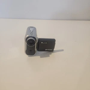 Mustek DV3000 Mini Digital Video Camera Camcorder Works - Picture 1 of 7