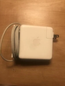 Authentic Apple 85W MagSafe Power Adapter - Afbeelding 1 van 4