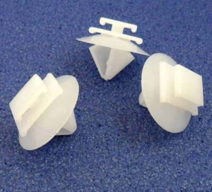 10 Piezas Clips de moldura de puerta exterior Citroen / Peugeot Tira de parachoques / Moldura de tira de frotamiento - Imagen 1 de 1