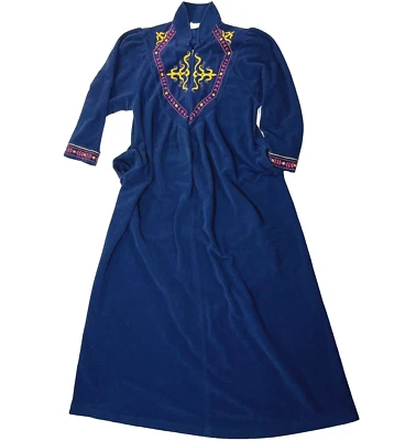 Vanity Fair Velour Robe VTG USA Pocket Embroidered Housecoat Regency Nightgown - Image 1 of 4