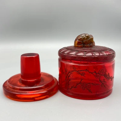 Lindas estatuillas de flor de ciruelo hechas a mano esmalte de colores de China bonita caja de anillo para el pulgar Foto 1 de 4