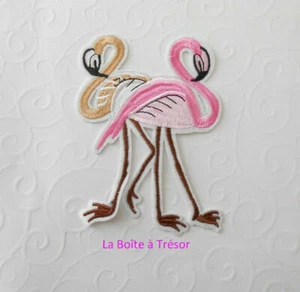 Écusson Patch 2 Flamants Rose Brodé Thermocollant ou à Coudre **9,8x13,5cm** - Imagen 1 de 1