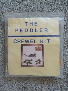 Vintage THE PEDDLER Crewel Kit Ducks and Lilly Pads - Picture 1 of 3