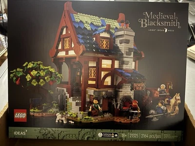 LEGO 21325 Medieval Blacksmith | New Sealed | Retired Ideas Set | Fast Shipping - Image 1 of 2