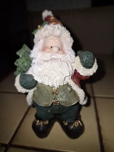 süßer Weihnachtswichtel Dekoration Winter mit Tannenbäumchen - Bild 1 von 3