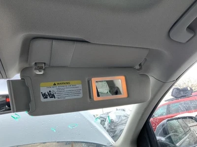 Passenger Right Sun Visor Illuminated OEM 07-15 AUDI Q7 1349454 Foto 1 de 4