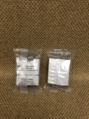 Lote de Amigos Kellogg's Nickelodeon Bob Esponja Pantalones Cuadrados y Patrick Star Cereal Bowl Foto 1 de 4