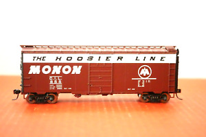 MONON 40FT BOX CAR NO C.I.L. 855   --  HO SCALE MODEL