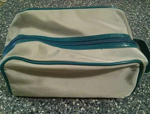 Avon Derek Jeter Driven Men's Toiletry Bag - Sealed in Original Packaging - Picture 1 of 2