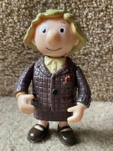 Postman Pat Dr Sylvia Gilbertson Poseable Toy Play Figure - 10cms Tall - Picture 1 of 4