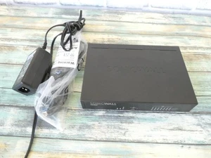 SonicWall TZ400 Network Security - APL28-0B4 Firewall Appliance mit Netzteil - Bild 1 von 4