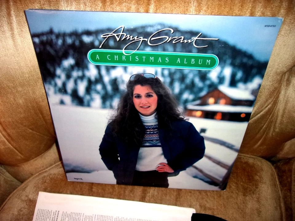 AMY GRANT - A Christmas Album, 1983 LP, A&M Records     EXCELLENT — 第 1/4 张图片