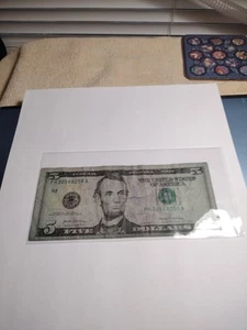 2017 $5 Dollar Bill Serial Number PH 30568258 A Discoloration Blue Color - Picture 1 of 9