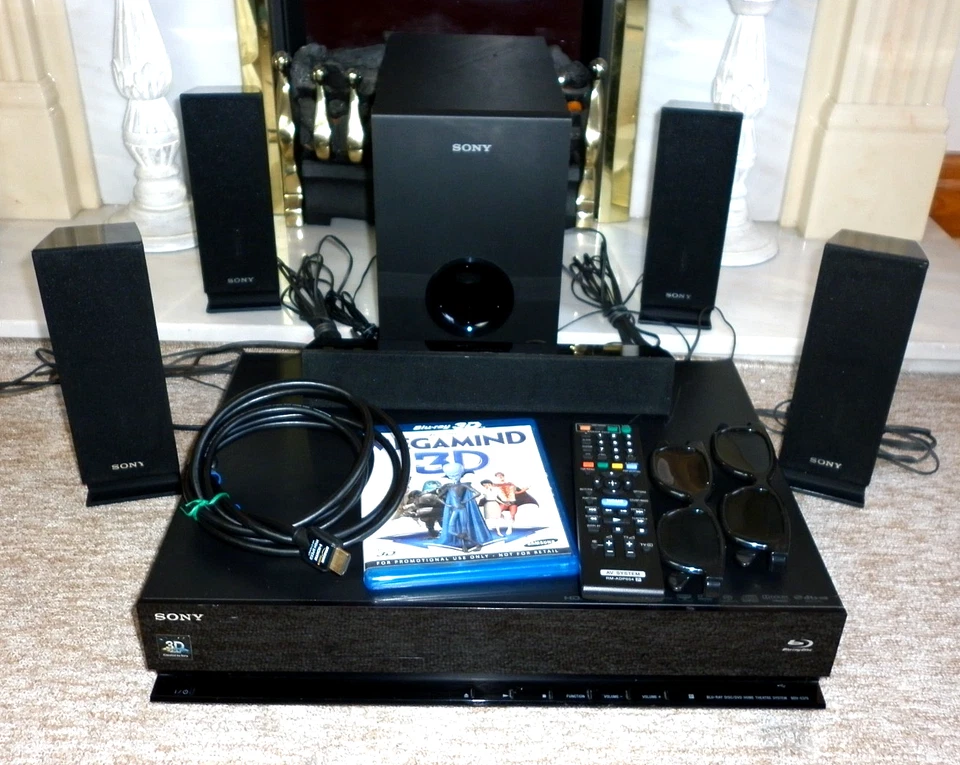 Sony BDV-E370 5.1 Kanäle Heimkinosystem mit HDMI/DTS-HD/Dolby HD/3D/SACD - Bild 1 von 4