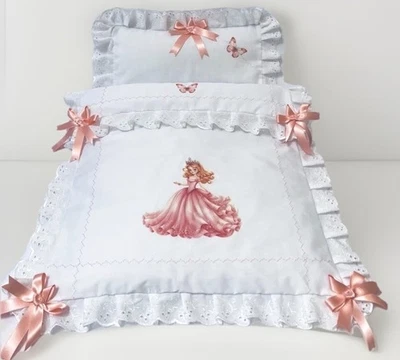 Juego de edredón y almohada para cochecito de muñeca *talla cruz plateada* princesa Foto 1 de 3
