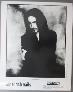 Nine Inch Nails promo photo 8 X 10 glossy Trent Reznor arms crossed 1997 - NIN ! - Picture 1 of 1
