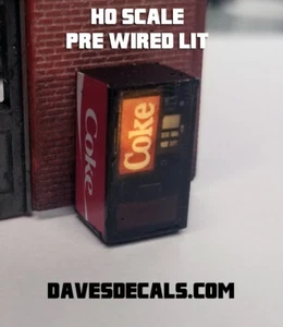 SMLCOK2-HO DAVE'S DETAILS 1:87 SODA MACHINE LIT 12vdc PRE-WIRED and BUILT COK2 - Picture 1 of 4