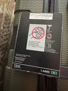 IBM TEAC ThinkPad Floppy Drive 1.44MB - Picture 1 of 3