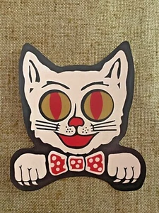 Sie wählen Vintage inspirierte weiße Katze gepunktet Schleife Halloween Cardstock Dekoration - Bild 1 von 10