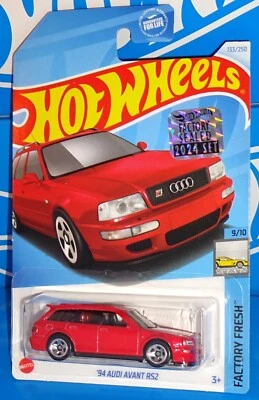 Juego de fábrica Hot Wheels 2024 Factory Fresh Series '94 Audi Avant RS2 rojo con 5 SPs Foto 1 de 2