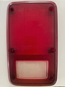 1978 thru 1993 Dodge rear left side tail light lens SAE AIRST 78T CC / 403475 - Picture 1 of 3
